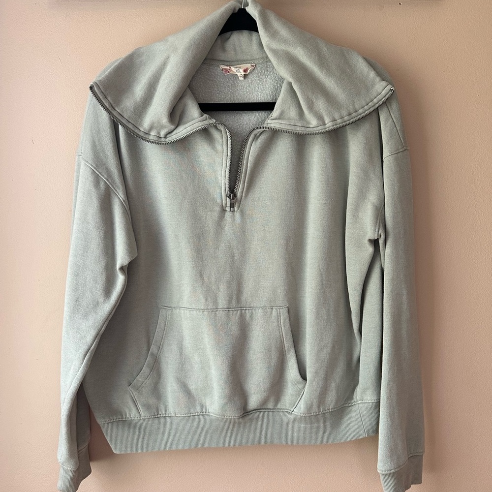 Light green sweatshirt